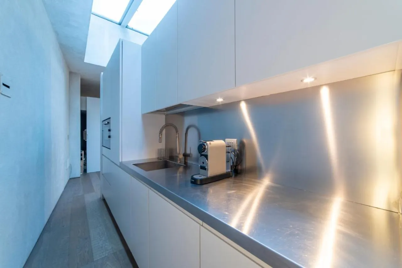 Stylish Loft Apartment Milan