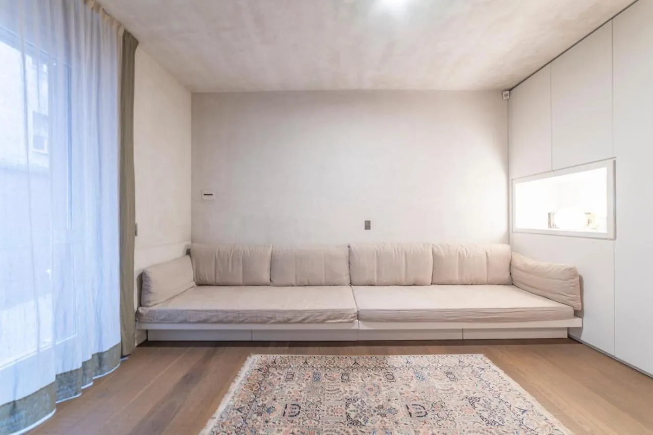 밀라노 Stylish Loft 아파트